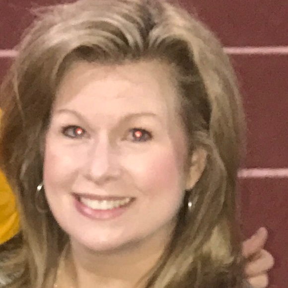 Meet your Posher, Amy - Picture 1 of 1